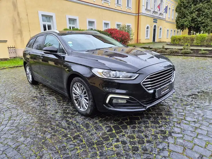 Ford Mondeo Combi 2.0 TDCi EcoBlue Titanium A/T