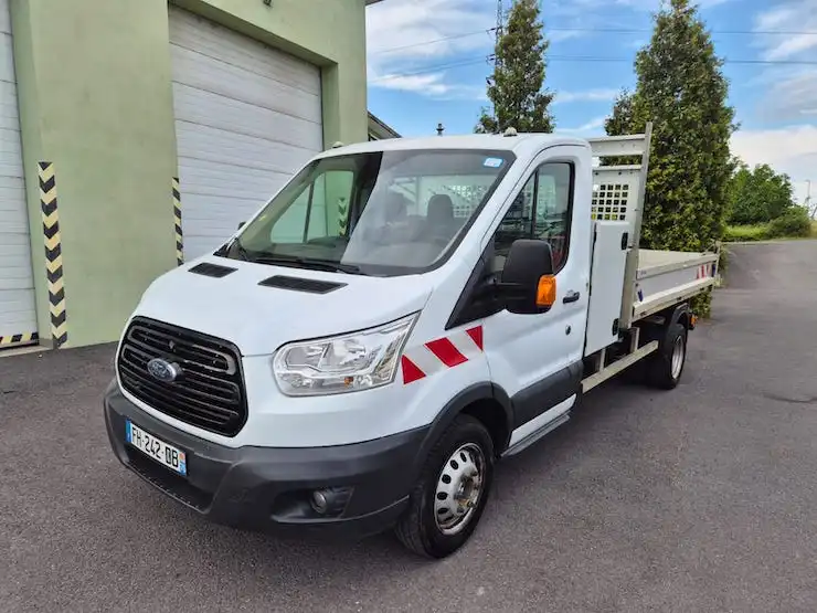 Ford Transit 2.0 TDCi Vyklápač Maxi 3.5t dvojmontáž - Ťažné na 3.500 kg