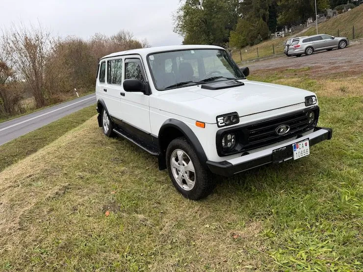 Lada Niva 4x4, 5 dverová