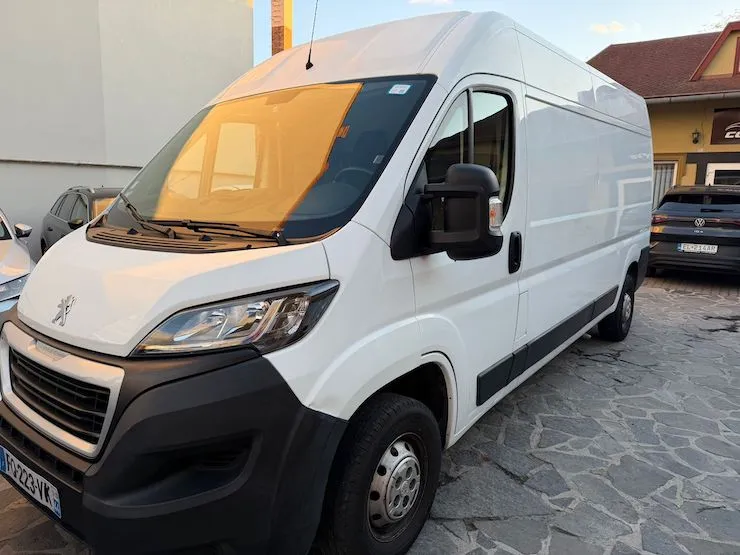 Peugeot Boxer Furgon 2.2 BlueHDi 140k L3H2