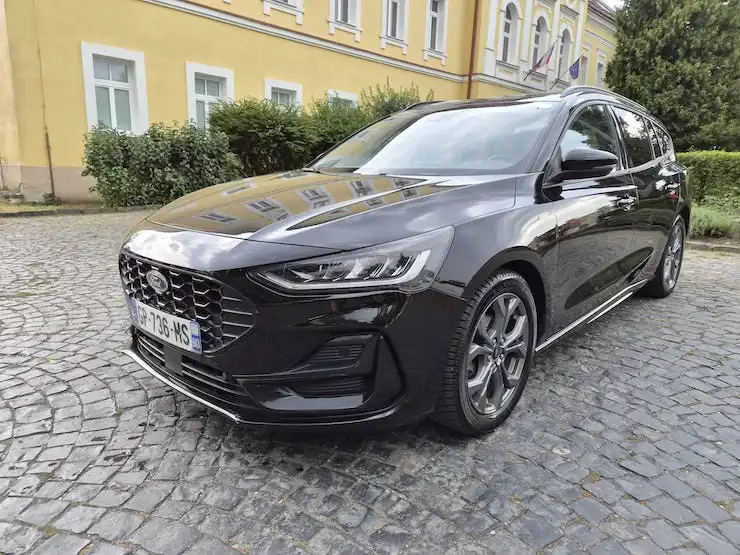 Ford Focus 1.0 MHEV ST-Line A/T (2023)