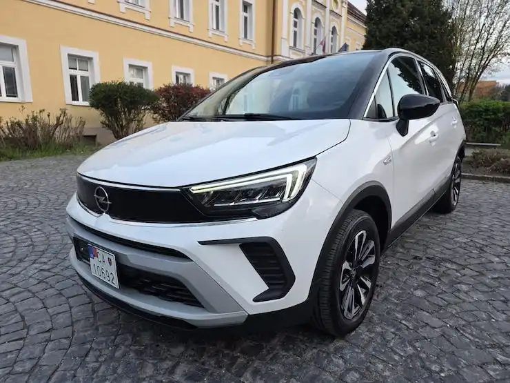 Opel Crossland Elegance 1.2 Turbo automat 96 kW