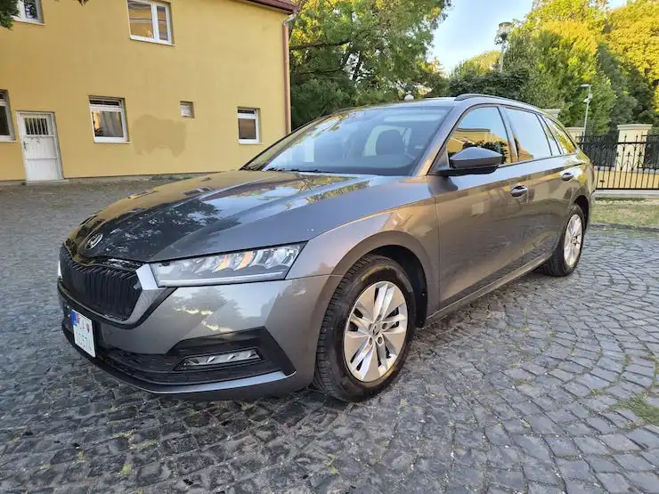 Škoda Octavia 1.0 TSI, Automat, Navi, Tempomat (2022)